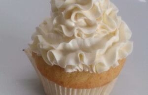 Vanilla Cu Cake Order Online Bangalore. Vanilla Cupcake Online Delivery Bangalore.