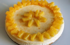 Pineapple Cheesecake order online Bangalore - Cafe Hops. Cakes Home Delivery in Bangalore at your convenient time.