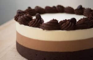 Triple Chocolate Cheesecake order online Bangalore - Cafe Hops. Cakes Home Delivery in Bangalore at your convenient time.