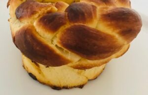 Paska Braided Bread Order Online Bangalore. Paska Online Bangalore Cafe Hops