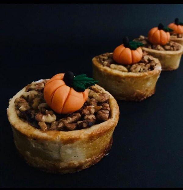 Halloween Pumpkin Pai Order Online Bangalore. Halloween Desserts Online Bangalore Cafe Hops