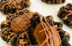 Chocolate Turtle Cookies Order Online Bangalore. Caramel Turtle Cookies Online Bangalore Cafe Hops