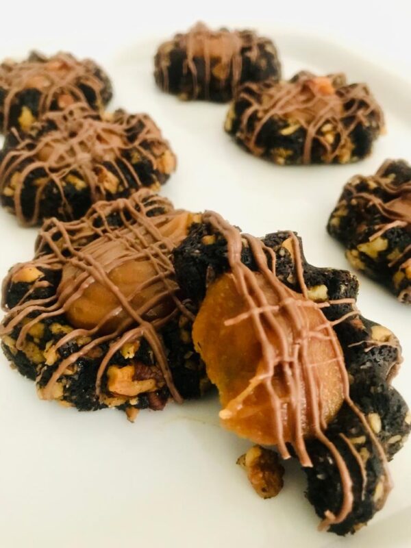 Chocolate Turtle Cookies Order Online Bangalore. Caramel Turtle Cookies Online Bangalore Cafe Hops