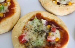 Mini Pizza Order Online Bangalore. Mini Veg Pizza Online Delivery Bangalore Cafe Hops