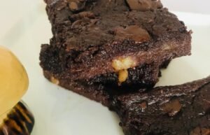 Vegan Gluten-Free Chocolate Brownie Order Online Bangalore. Vegan Gluten-Free Brownie Online Delivery Bangalore Cafe Hops