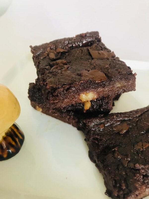 Vegan Gluten-Free Chocolate Brownie Order Online Bangalore. Vegan Gluten-Free Brownie Online Delivery Bangalore Cafe Hops